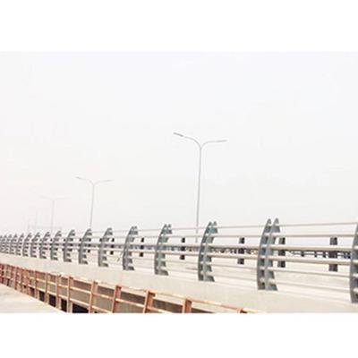 山東道路、橋梁不銹鋼復合管